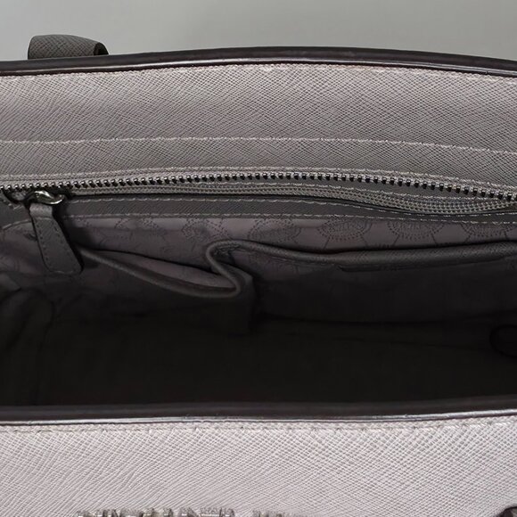 Michael Kors Selma Satchel - Picture 4 of 6